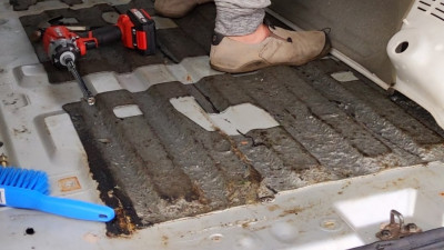 bongo floor sound deadening.jpg